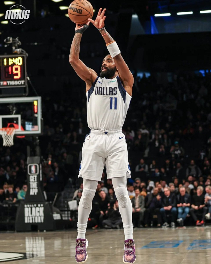 鹈鹕鏖战独行侠，欧文三分雨点燃全场