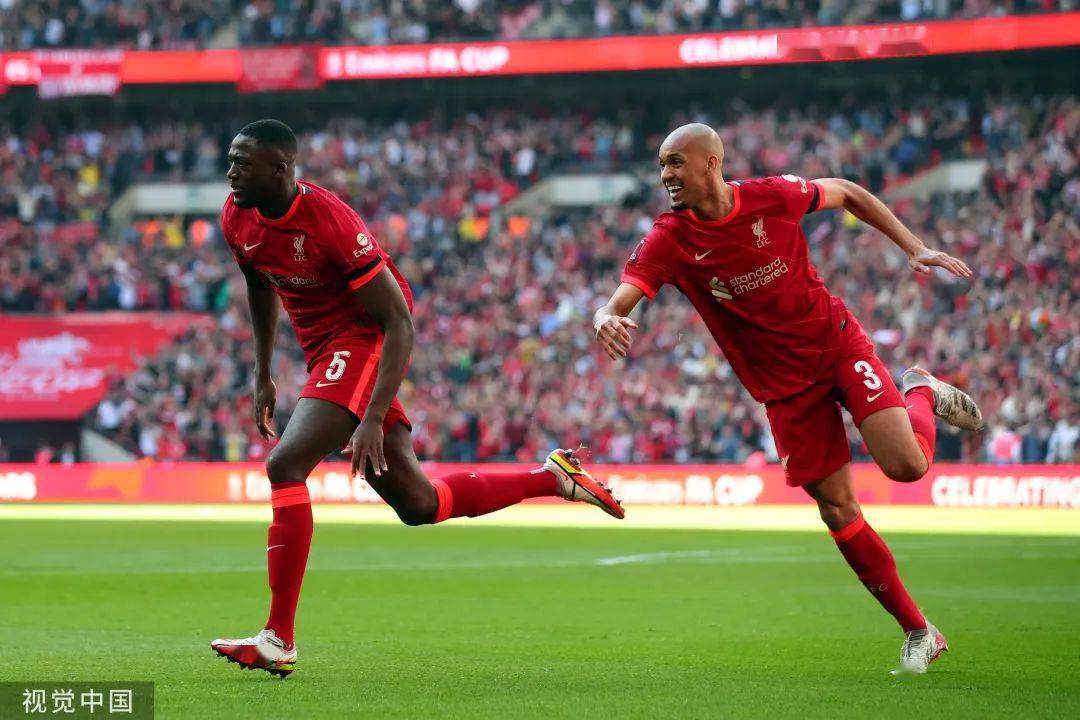 荷兰险胜日本，格拉利什高光表现