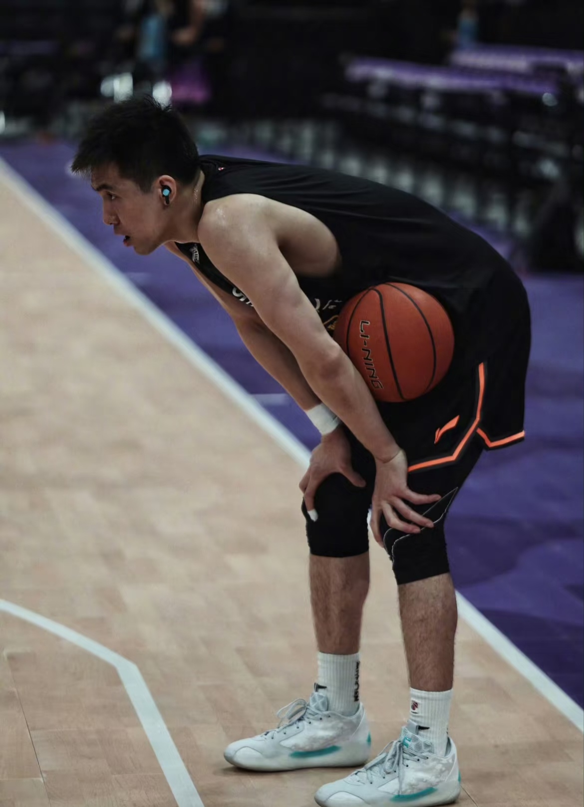 篮网力克深圳队，郭艾伦惊艳四座