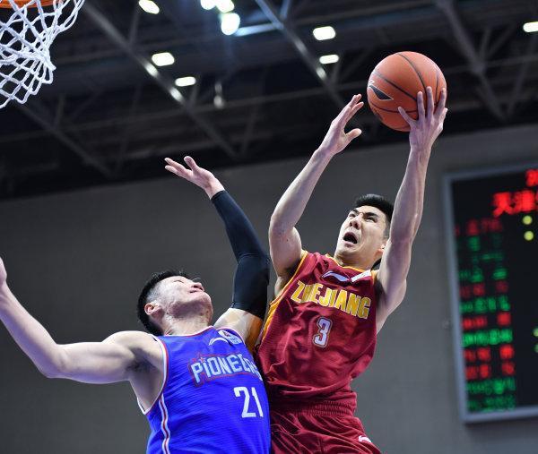 河北男篮在客场拿下关键胜利