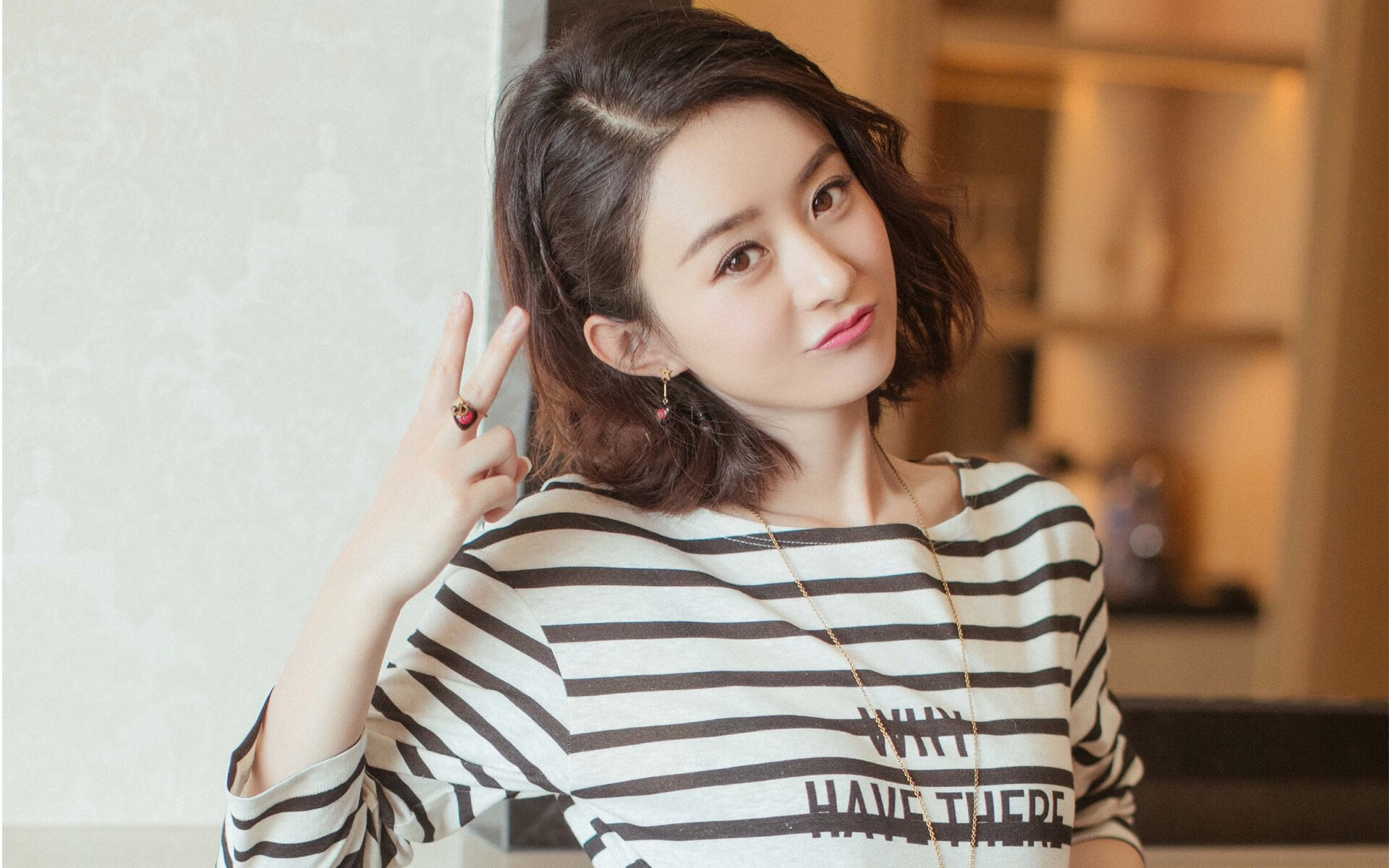 汉密尔顿的银色风暴下，小红牛上演终局刺客传奇