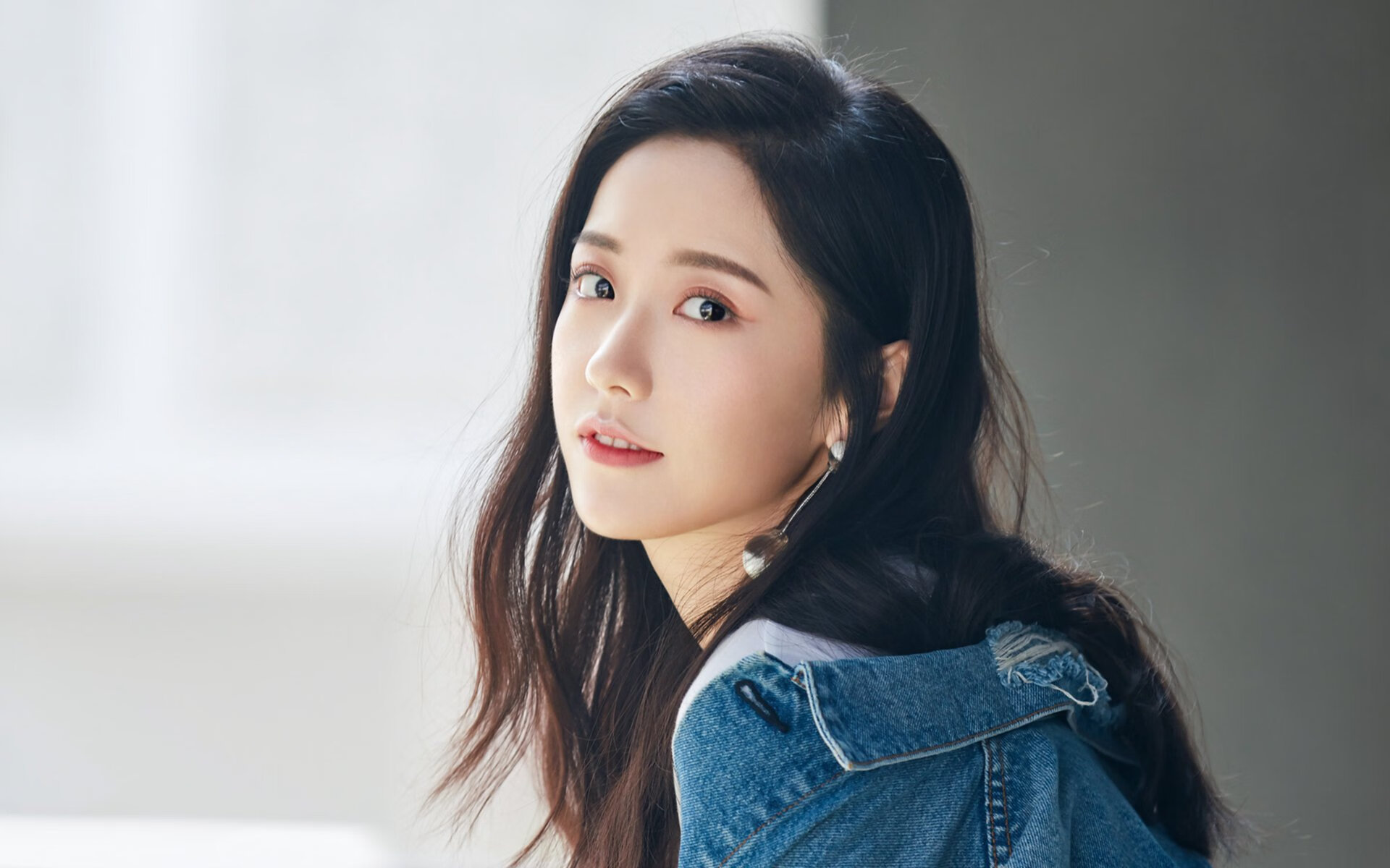 阿圭罗关键先生定乾坤，墨西哥斩落雷恩展雄风