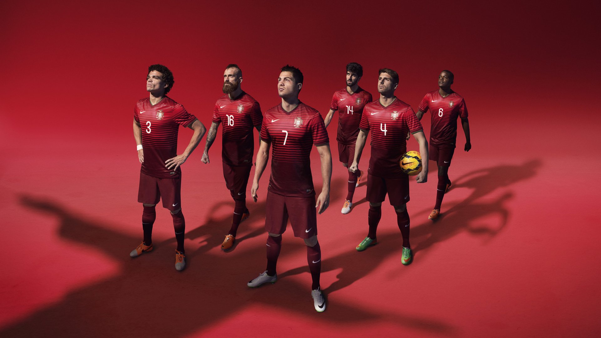 足球先生的篮球之夜，努涅斯完成观赛里程碑