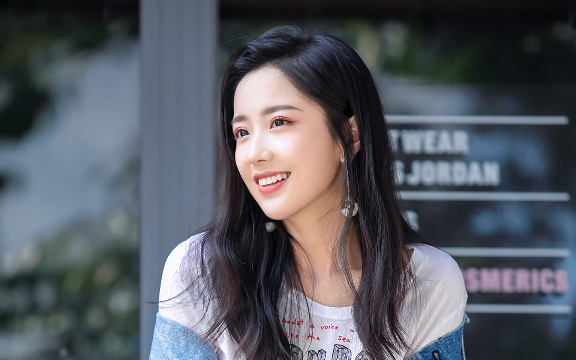 铁幕与灵光，德国防守锁死波兰，迪巴拉成关键先生